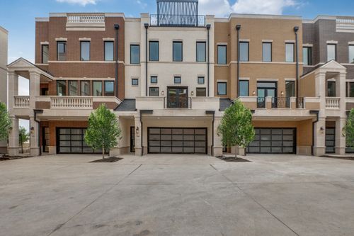 118-250 E Dallas Rd, Grapevine, TX, 76051-4106 | Card Image