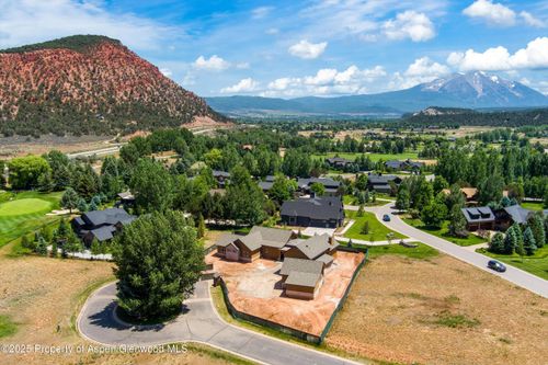 52 Elk Track Ln, Carbondale, CO, 81623-9111 | Card Image
