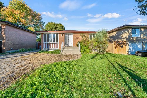 68 Campbell Dr, Brampton, ON, L6X2H7 | Card Image