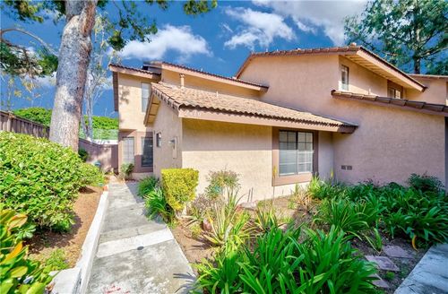 2410 Plaza De Vis, Fullerton, CA, 92833 | Card Image