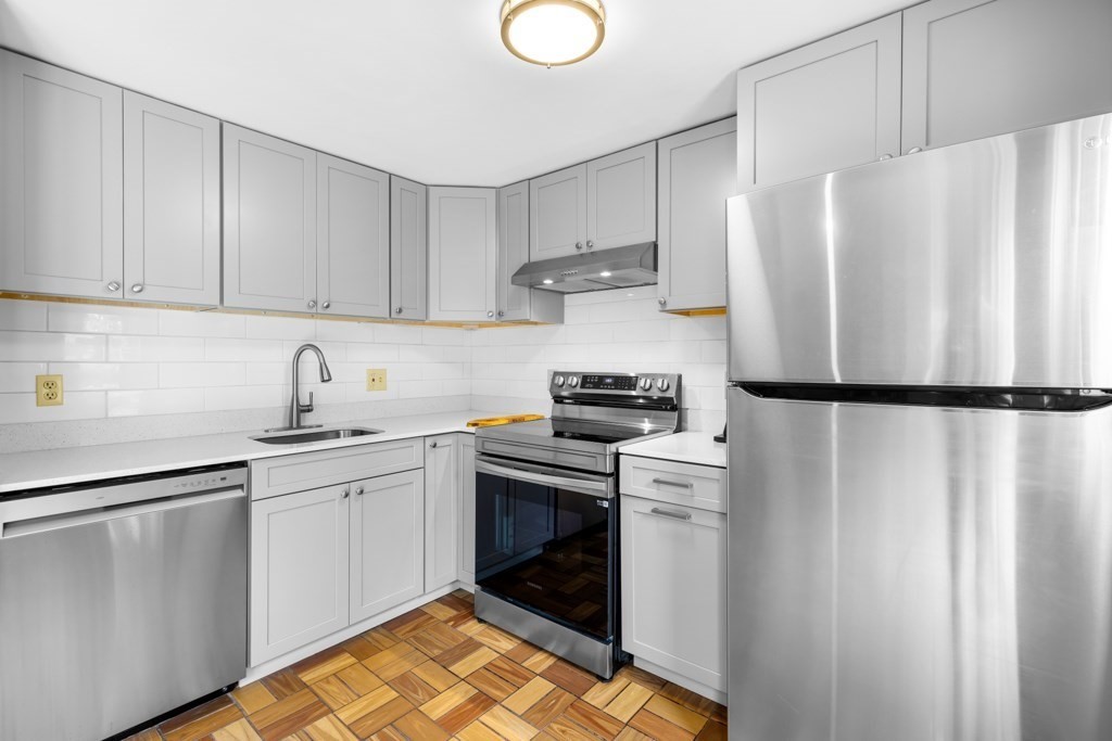 Willard St, Melrose, MA 02176