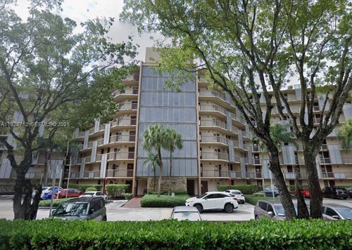 apt-803-3301 N Country Club Dr, Aventura, FL, 33180-1740 | Card Image