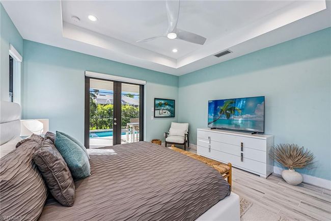 370 Regatta St, House other with 3 bedrooms, 2 bathrooms and null parking in MARCO ISLAND FL | Image 12