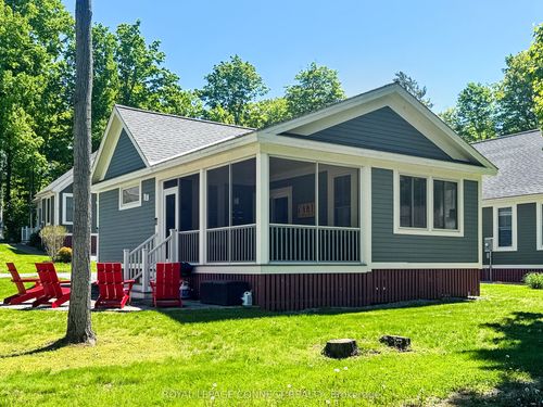 215-5 Hollow Lane, Prince Edward County, ON, K0K1P0 | Card Image