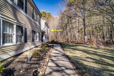 810 Springbrook Circle, Condo with 2 bedrooms, 1 bathrooms and null parking in Portsmouth NH | Image 3