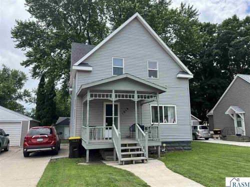 1014 8th Ave N, Saint James, MN, 56081-1625 | Card Image