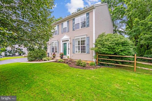132 Newport Cir, Atglen, PA, 19310-1405 | Card Image
