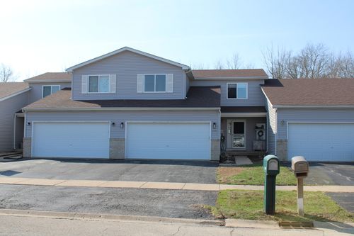 c-215 Morrow St, Somonauk, IL, 60552-9401 | Card Image