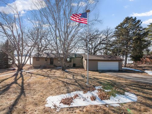 39753 Apple Valley Rd, Ortonville, MN, 56278-2149 | Card Image