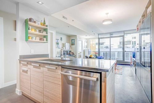 410-235 9a St Nw, Calgary, AB, T2N4H7 | Card Image
