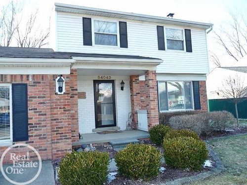 54043 Atherton Street, New Baltimore, MI, 48047 | Card Image