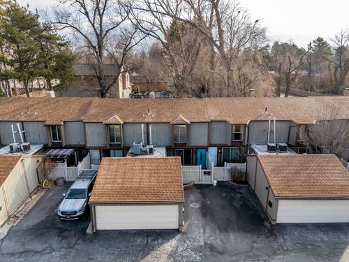 5423 S Tonalea Dr, Murray, UT, 84107-6237 | Card Image