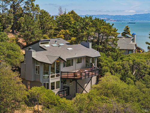 16 Mateo Dr, Tiburon, CA, 94920-1046 | Card Image