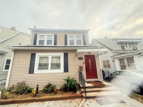 14832 87th Ave, Jamaica, NY, 11435-3112 | Card Image