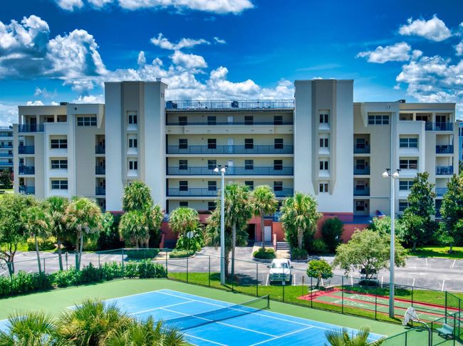 8604 - 5300 S Atlantic Avenue, Condo with 3 bedrooms, 3 bathrooms and null parking in New Smyrna Beach FL | Image 1