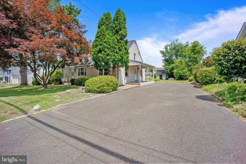 335 Tanner Ave, HATBORO, PA, 19040-2246 | Card Image