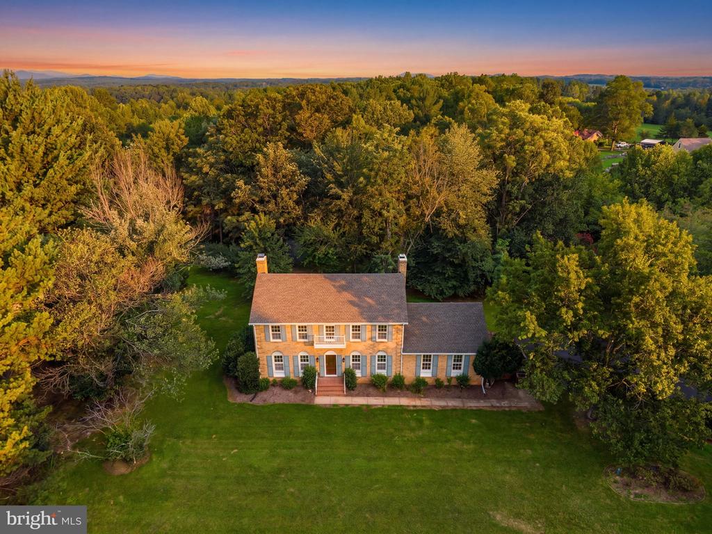 Residential in BARBOURSVILLE 4