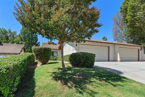 5082 Los Olivos Way, Riverside, CA, 92505-3233 | Card Image