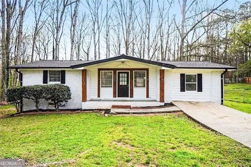 2116 Terry Ln, Douglasville, GA, 30135-1134 | Card Image