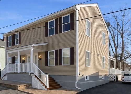 12-14 Dover St, Haverhill, MA, 01830-5011 | Card Image