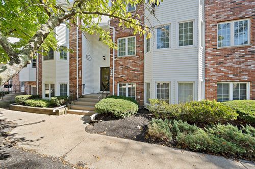 h-117 Tall Oaks Dr, Weymouth, MA, 02190-3512 | Card Image