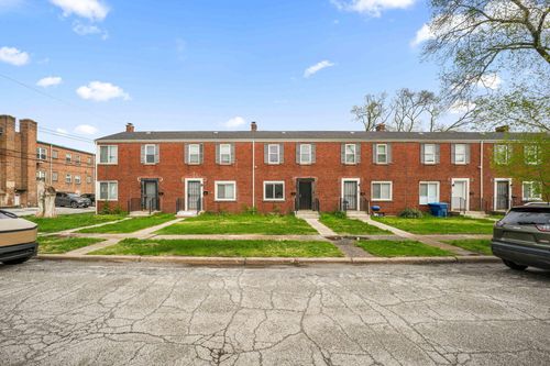 521 Taney St, Gary, IN, 46404-1224 | Card Image