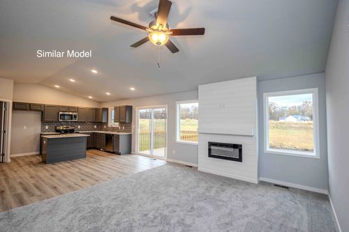 408 Colbie Blossom Ln Nw, Bondurant, IA, 50035 | Card Image