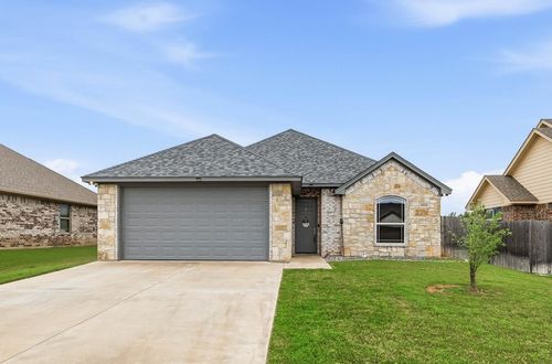 3312 Arrow Creek Dr, Granbury, TX, 76049-7248 | Card Image