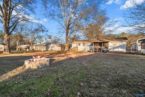 8 Smith Ct, Centre, AL, 35960-2651 | Card Image