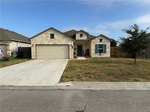 620 W Sheldon Ave, Thrall, TX, 76578-1786 | Card Image