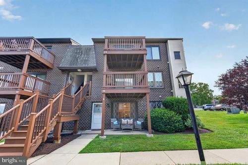 313-5200 Hilltop Dr, BROOKHAVEN, PA, 19015-1204 | Card Image