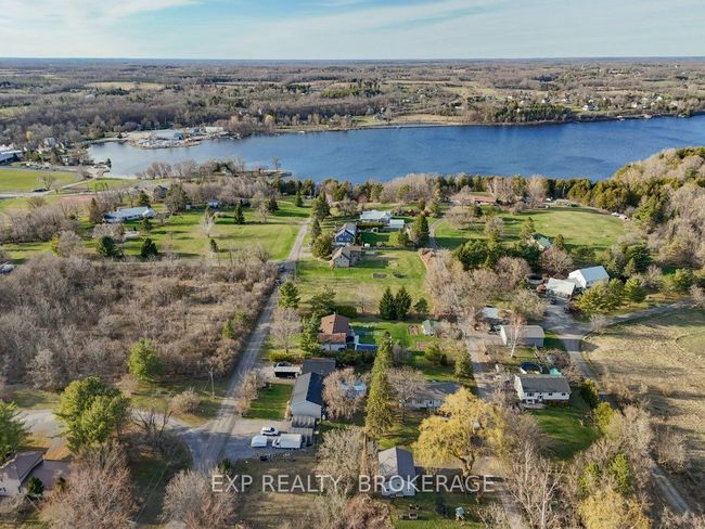 1038 Mccallum Lane, House other with 4 bedrooms, 3 bathrooms and 3 parking in Sydenham ON | Image 44