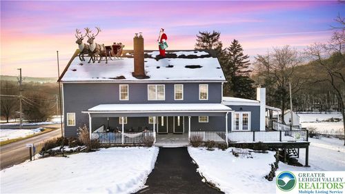 521 Greenview Dr, Saylorsburg, PA, 18353-8270 | Card Image