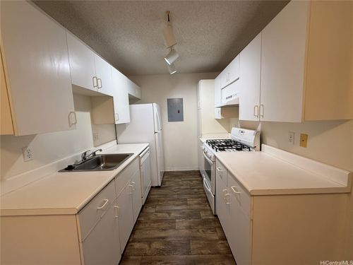 40r-91-1339 Puamaeole St, Ewa Beach, HI, 96706-2125 | Card Image
