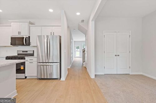 10-383 Summerville Ln, Athens, GA, 30606-7660 | Card Image