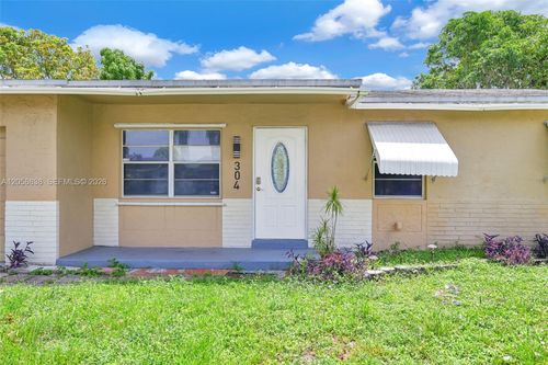 304 Sw 77th Ave, North Lauderdale, FL, 33068-1221 | Card Image