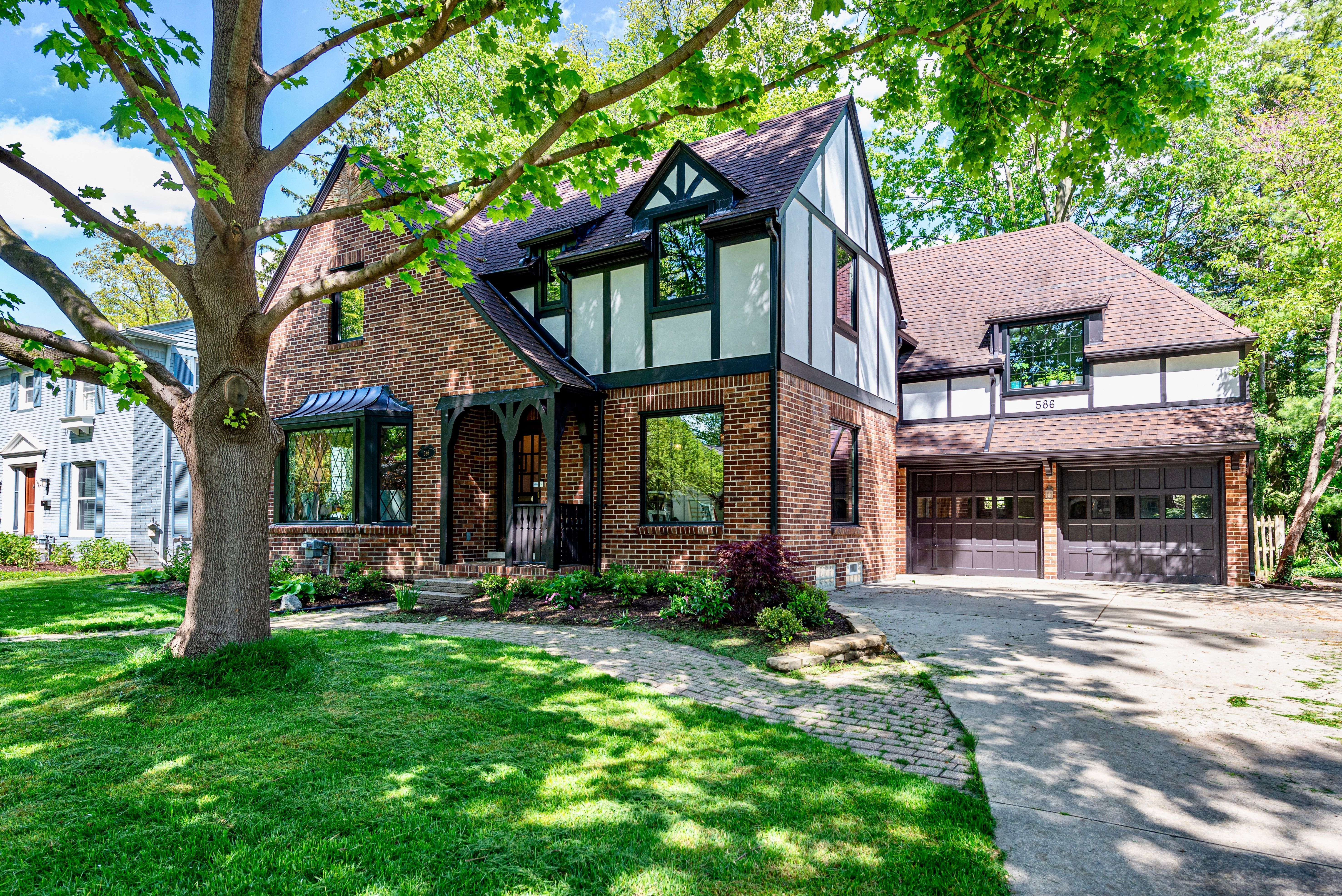 Westwood Dr, Birmingham, MI 48009
