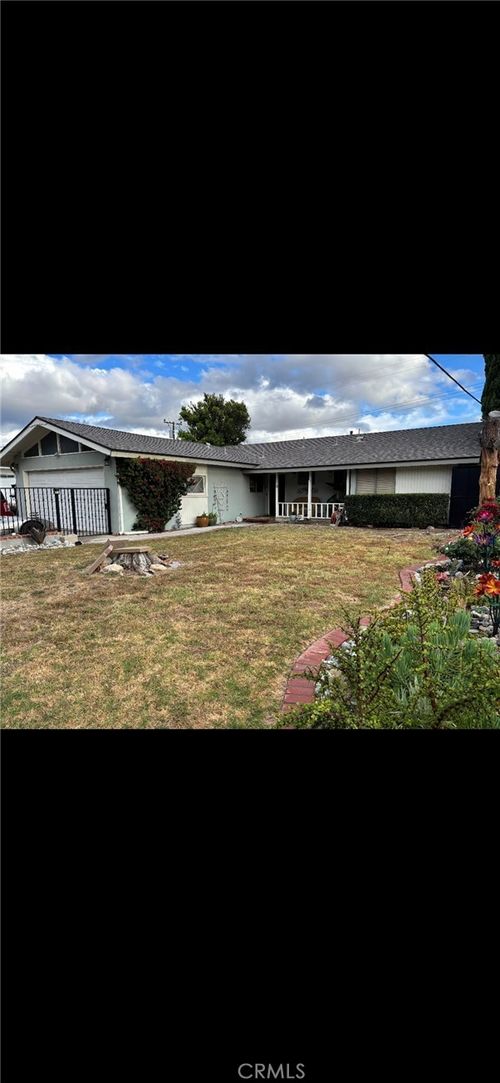 19776 Merryhill Street, Canyon Country, CA, 91351 | Card Image