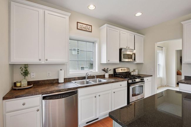 26912 Meadow Ridge Dr, House other with 4 bedrooms, 3 bathrooms and null parking in Elko New Market MN | Image 16