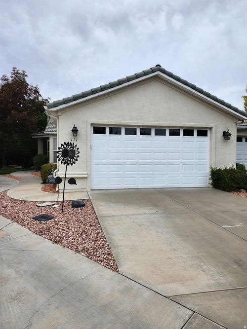111 Turnbury Ln, Washington, UT, 84780-1402 | Card Image