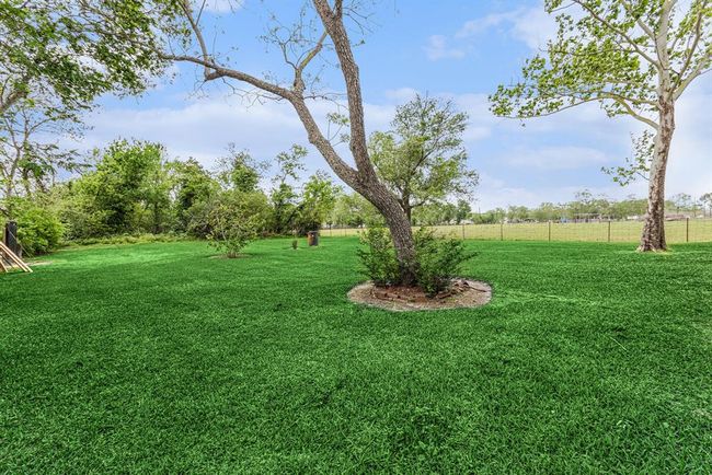 6302 Amie Ln, House other with 2 bedrooms, 2 bathrooms and 2 parking in Pearland TX | Image 10