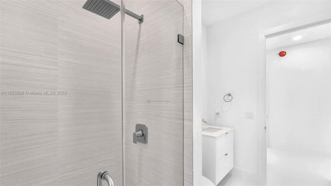 15455 Sw 232 Nd St, House other with 5 bedrooms, 4 bathrooms and null parking in Miami FL | Image 32