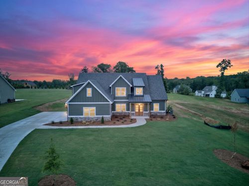 88 Conner Ln, Williamson, GA, 30292-1104 | Card Image