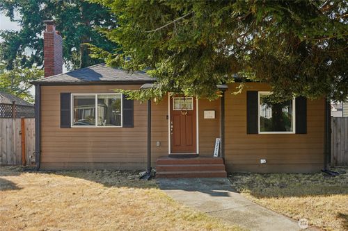 1714 S Anderson St, Tacoma, WA, 98405-2607 | Card Image