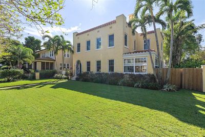 1140 14 Th Avenue N, House other with 3 bedrooms, 4 bathrooms and null parking in St Petersburg FL | Image 3