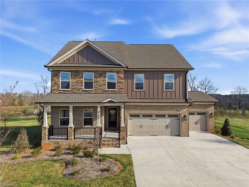 8100 Simon Dr, Stokesdale, NC, 27357-8316 | Card Image