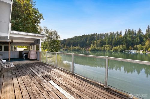 39304 Ski Park Rd E, Eatonville, WA, 98328-8324 | Card Image