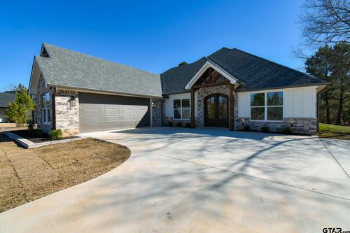 21043 Patriot Cir, Tyler, TX, 75703-7173 | Card Image