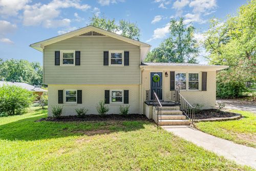 115 Northcrest Dr, Kannapolis, NC, 28081-7963 | Card Image