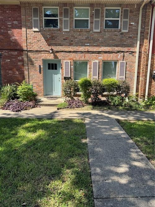 g-300 Coral Ave, Terrytown, LA, 70056-2763 | Card Image
